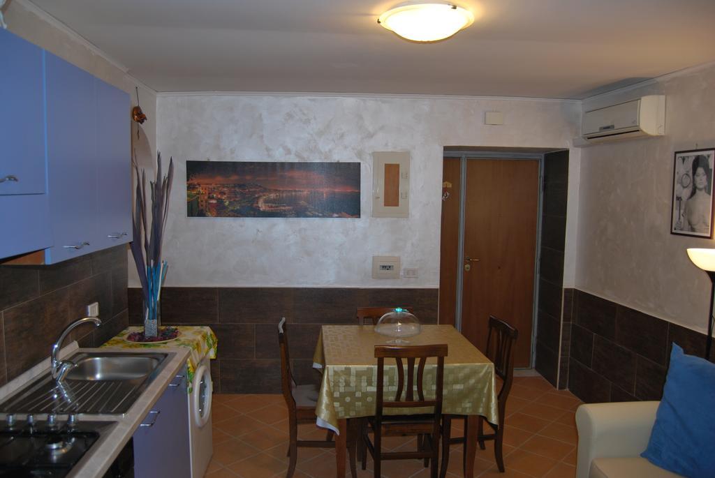 Holiday Home Grandelli Napoli Ngoại thất bức ảnh